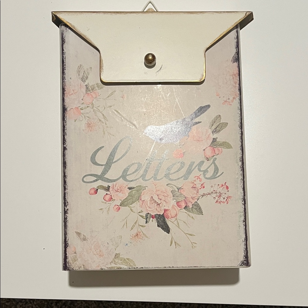 Ashland Cream and Pink Floral Letter Organizer